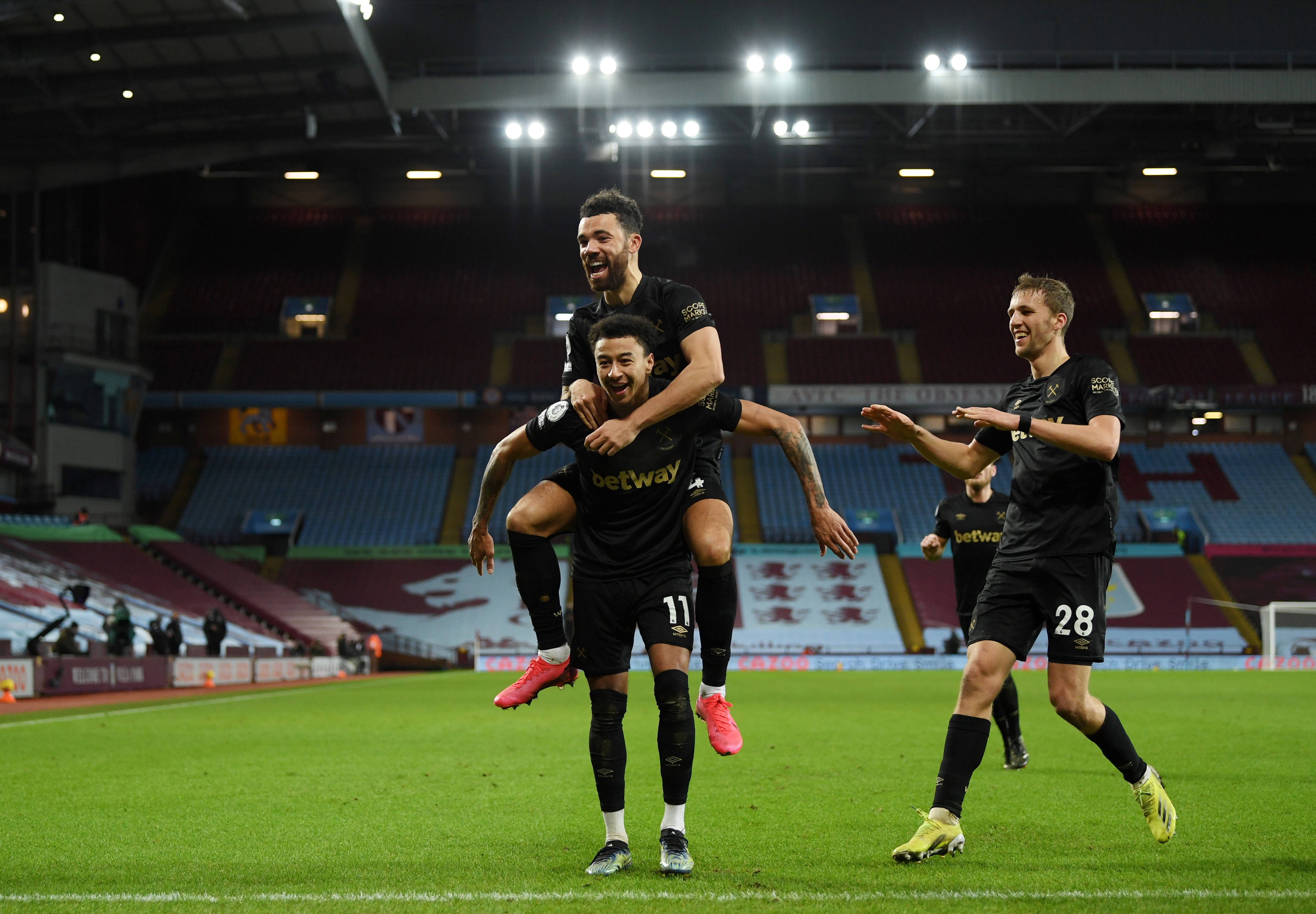 恩迪卡：输球之后没时间想那么多，现在必须振作起来（恩迪卡：输球后无暇多想，当下必须尽快反弹）