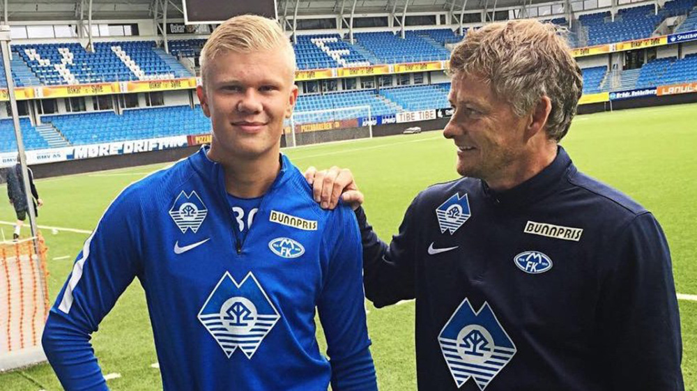 班凯罗的篮球传奇：三双成就升至魔术队史第二（班凯罗再创辉煌：三双次数位居魔术队史第二）