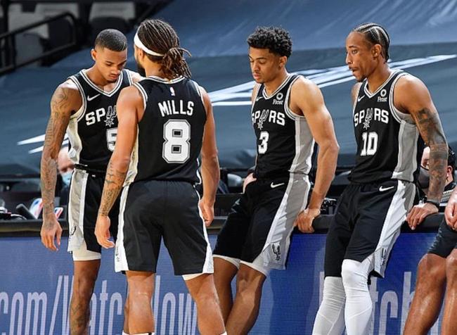 意甲半场：吉奥万破门，维罗纳2-0亚特兰大（意甲半场战报：吉奥万建功，维罗纳2-0领先亚特兰大）