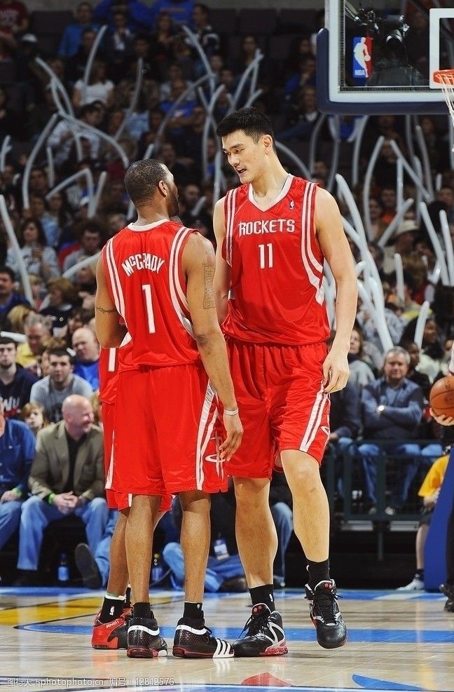 新秀用表现告诉大家：别小看我（新秀用实力证明：别小看我）