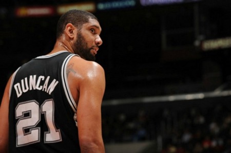 曼联问题重重：阿莫林的直白分析（阿莫林直指曼联困局：问题层出不穷）