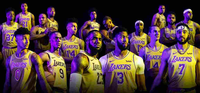 教练犹豫的 2 秒，葬送了一切（教练的两秒迟疑，断送胜局）