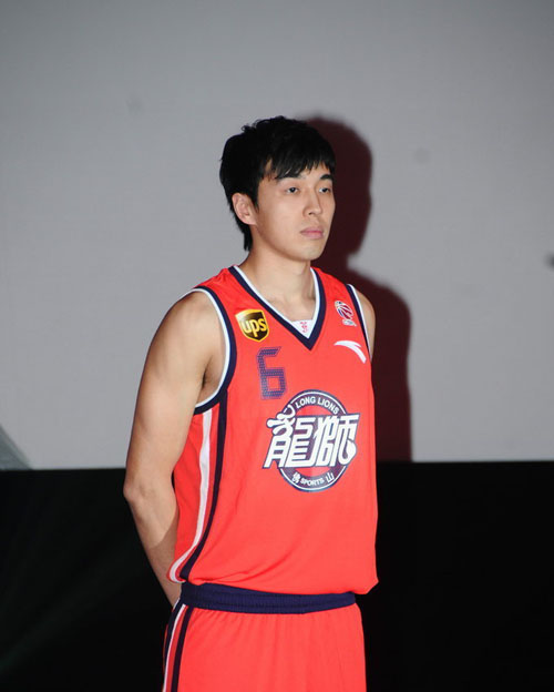 韩旭：请不要让谣言和恶意揣测去伤害一直为中国女篮努力的人（韩旭发声：拒绝谣言与恶意揣测，别再伤害为中国女篮拼搏的人）