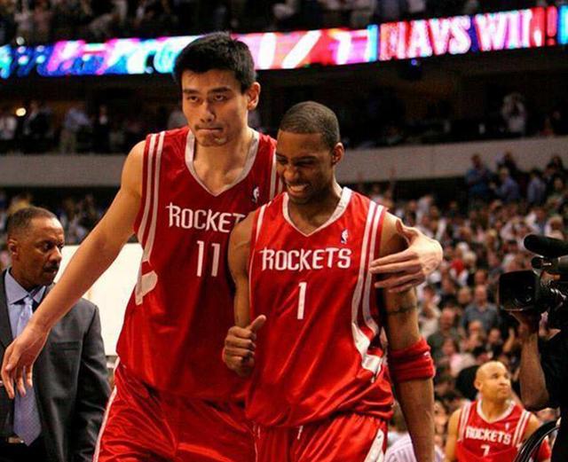 官方：泽林斯基战维罗纳轰出的世界波当选意甲11月最佳进球（官宣：泽林斯基对维罗纳的惊艳世界波当选意甲11月月度最佳进球）