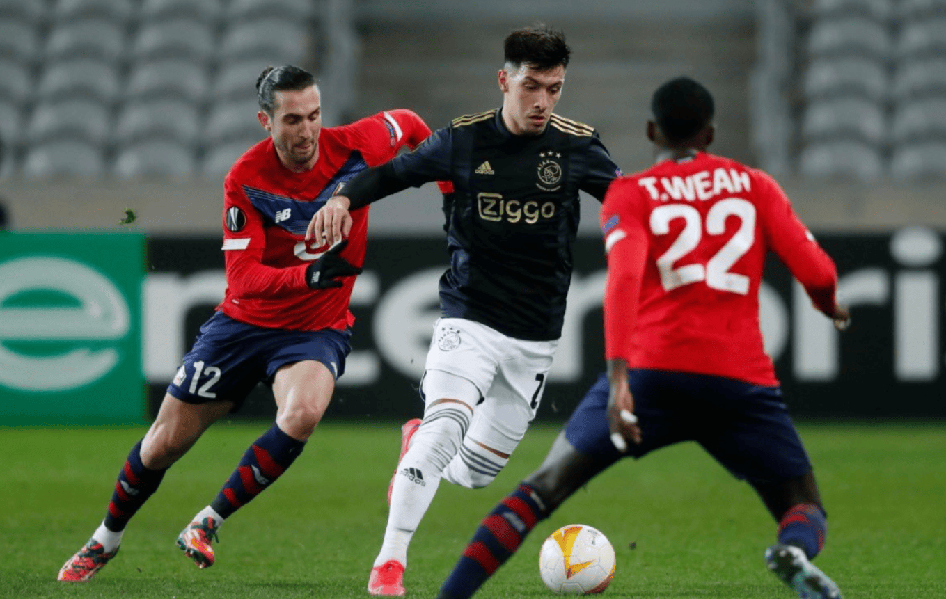 霍姆格伦半场表现惊艳，高效得分助力球队（霍姆格伦半场大爆发，高效砍分助推球队）