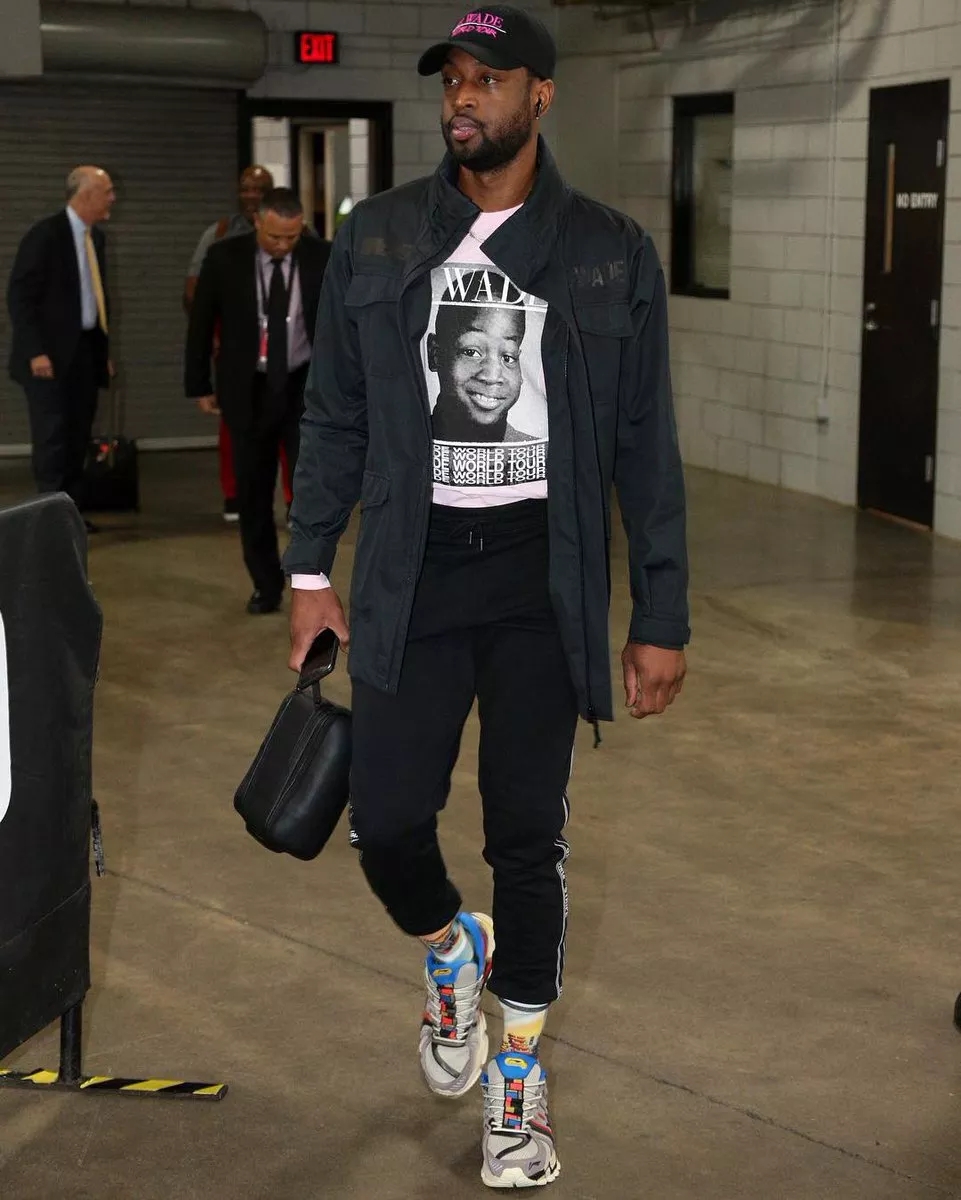 在熊猫杯负伤，记者：蒯纪闻遭遇手掌骨裂（记者：蒯纪闻在熊猫杯赛中手掌骨裂）