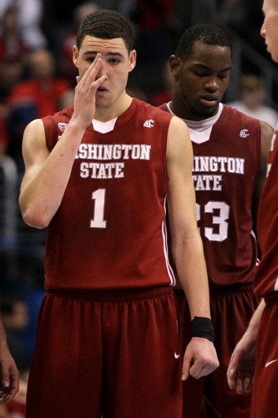 因为足球小将这部动画片喜欢足球这项运动，因为劳尔...（因《足球小将》和劳尔的影响，我爱上了足球）