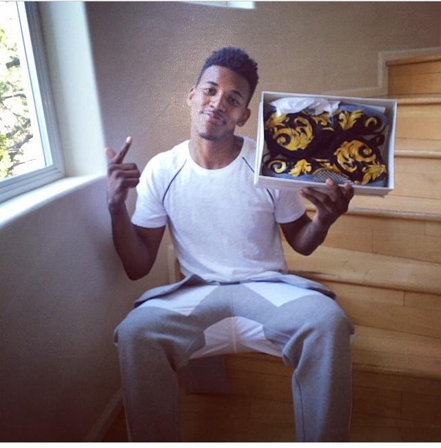 西甲战报：姆巴佩两射一传，阿诺德助攻后伤退，皇马3-0毕巴（西甲快讯：姆巴佩梅开二度并助攻，阿诺德助攻后伤退，皇马3-0完胜毕巴）