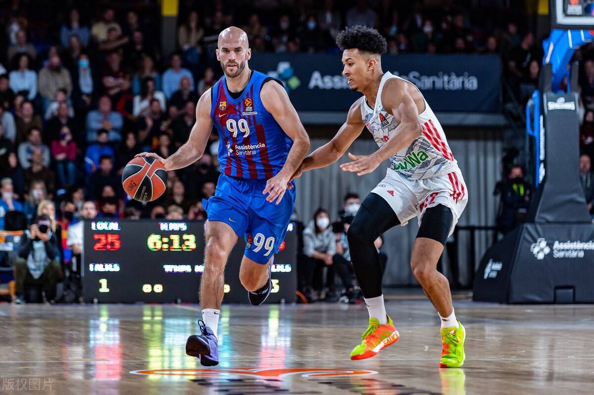 北京vs深圳前瞻：曾凡博或迎赛季首秀，北京冲击四连胜（京深之战前瞻：曾凡博有望赛季首次登场，北京力争四连胜）