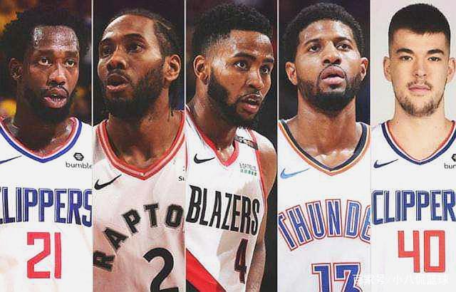 库里尝试用高尔夫球投洞，看起来比他投三分难多了（库里挑战高尔夫球进洞，竟比他投三分难多了）