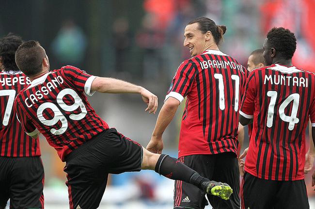 场边这一幕，比比分更残酷（比分之外，场边一幕更扎心）