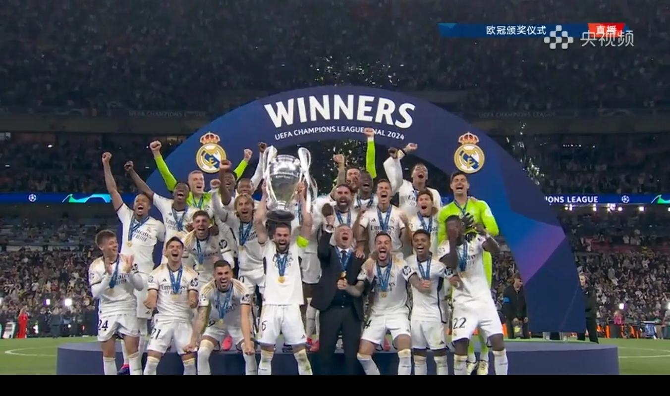 罗德里戈：皇马目前更衣室氛围？非常好，一如既往地好（罗德里戈：皇马更衣室氛围依旧极佳）